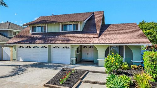 9831 Cloverdale Ave, Westminster, CA, 92683-7545 | Card Image