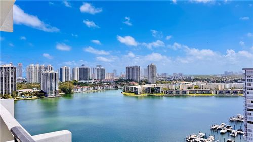 2012-2780 Ne 183rd St, Aventura, FL, 33160-2157 | Card Image