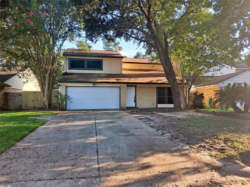 3206 River Valley Dr, Kingwood, TX, 77339-1940 | Card Image