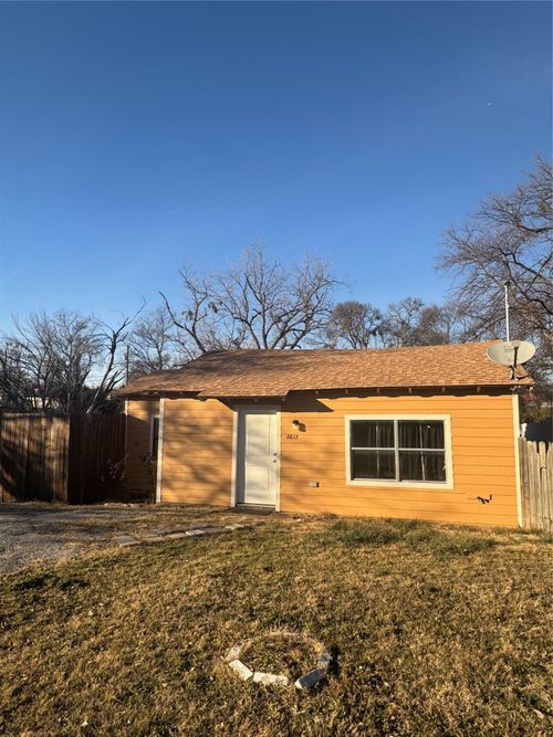 8612 Jay St, White Settlement, TX, 76108-1511 | Card Image