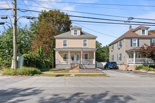 22 Taylor St, Manchester, NH, 03103-4538 | Card Image
