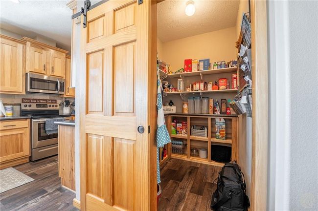 1019 E 3 Rd Ave S, House other with 4 bedrooms, 2 bathrooms and null parking in Columbus MT | Image 9