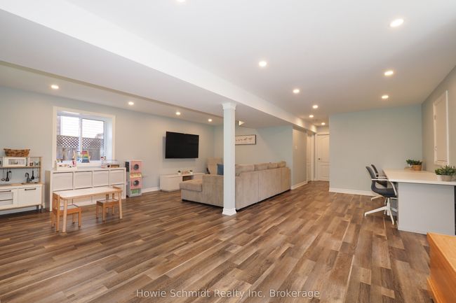 11 - 90 Alderson Dr, Condo with 3 bedrooms, 4 bathrooms and 3 parking in Cambridge ON | Image 42