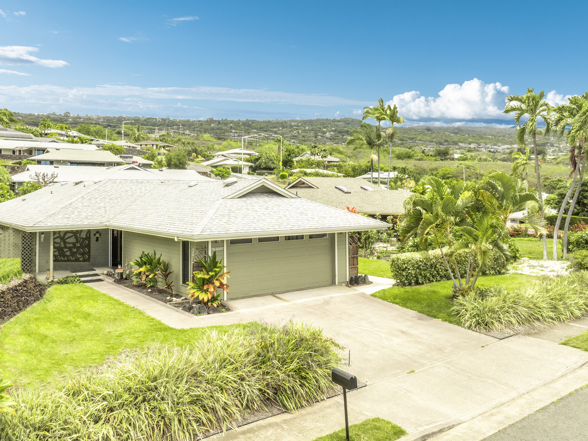 Halehau St, Kailua Kona, HI 96740
