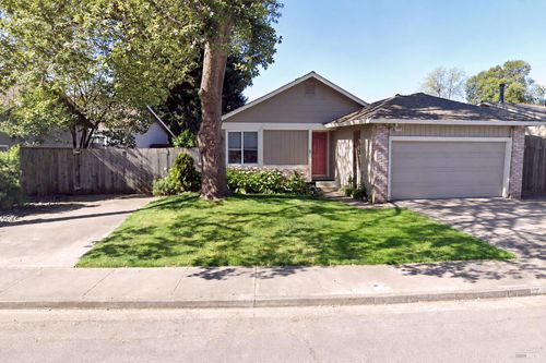 2486 Copperfield Drive, Santa Rosa, CA, 95401 | Card Image