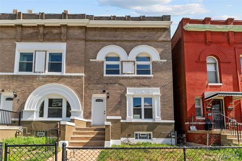 5243 Cates Ave, Saint Louis, MO, 63108-1019 | Card Image