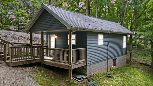 866 Wilderness Rd, Mammoth Cave, KY, 42259-8179 | Card Image