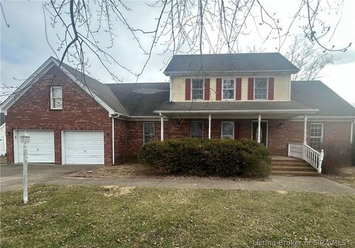 107 Walker Blvd, Salem, IN, 47167-9172 | Card Image