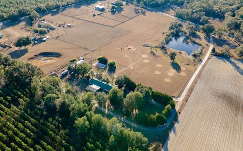 274 Sw Burress Gln, Lake City, FL, 32024-1495 | Card Image