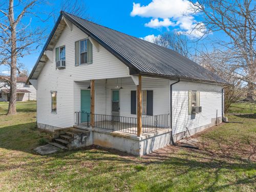 1568 Harold Patterson Rd, Dandridge, TN, 37725-6022 | Card Image