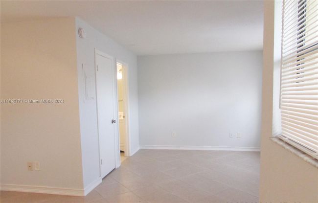 APT-17 - 4581 W Mcnab Rd, Condo with 1 bedrooms, 1 bathrooms and null parking in Pompano Beach FL | Image 10