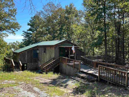 11 Island View Dr, Greers Ferry, AR, 72067-8847 | Card Image