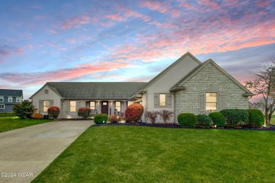 4215 Hickory Place, House other with 3 bedrooms, 3 bathrooms and null parking in Lima OH | Image 1