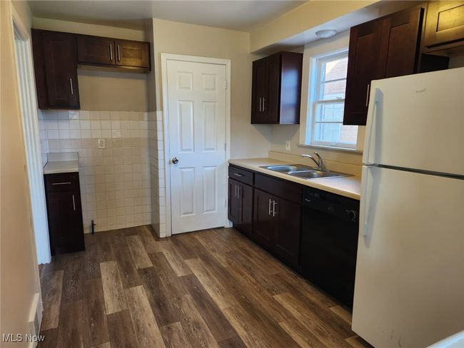 3900 Warrendale Rd, House other with 4 bedrooms, 2 bathrooms and null parking in South Euclid OH | Image 6