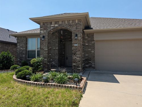 1108 Bowlus Dr, Fort Worth, TX, 76177-1706 | Card Image