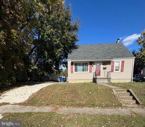 2-Room 2 7408 Digby Rd, GWYNN OAK, MD, 21207-4549 | Card Image