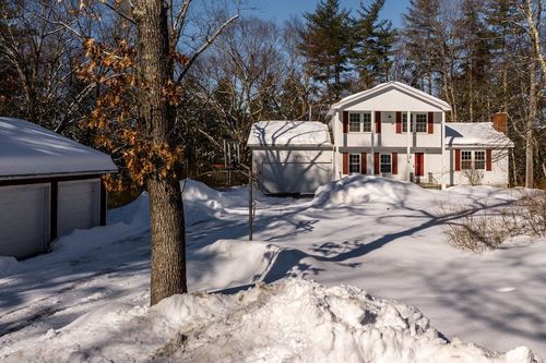 4 Ffrost Dr, Durham, NH, 03824-3106 | Card Image
