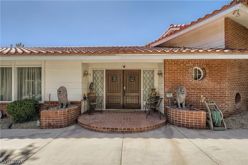7082 Mira Vista St, Las Vegas, NV, 89120-3026 | Card Image