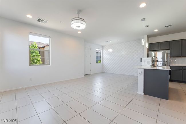 756 Sleeping City Ave, Townhouse with 3 bedrooms, 3 bathrooms and null parking in Henderson NV | Image 10