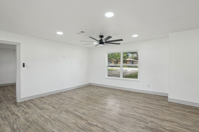 112 Gordon Dr, House other with 4 bedrooms, 2 bathrooms and null parking in Azle TX | Image 17