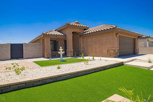 3989 E Hoyos St, San Luis, AZ, 85336-0463 | Card Image