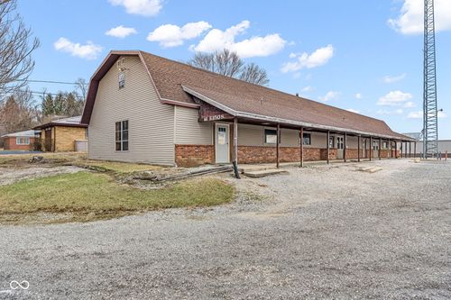 61 E 150 S, Crawfordsville, IN, 47933-3848 | Card Image