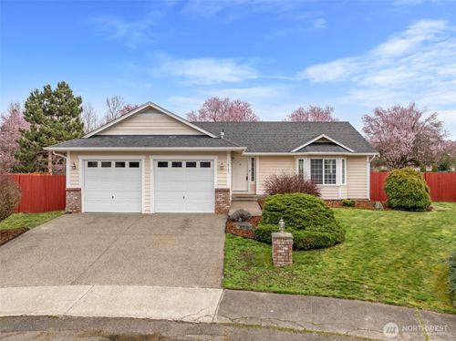 14721 147th St E, Orting, WA, 98360-8472 | Card Image