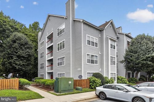 210-18516 Boysenberry Dr, GAITHERSBURG, MD, 20879-3670 | Card Image