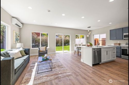 a-13055 2nd Ave S, Burien, WA, 98168-2635 | Card Image