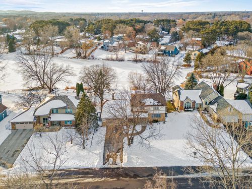 5815 Turtle Lake Rd, Shoreview, MN, 55126-4766 | Card Image