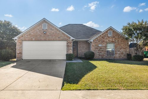 610 Brenna Rd, Waxahachie, TX, 75165-4475 | Card Image