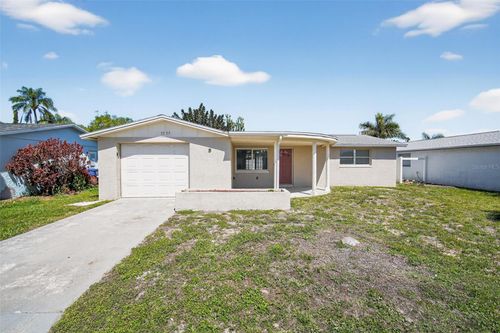 3537 Seffner Dr, HOLIDAY, FL, 34691-3338 | Card Image