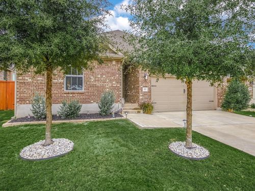 177 Biscayne Bay Bnd, Kyle, TX, 78640-2585 | Card Image