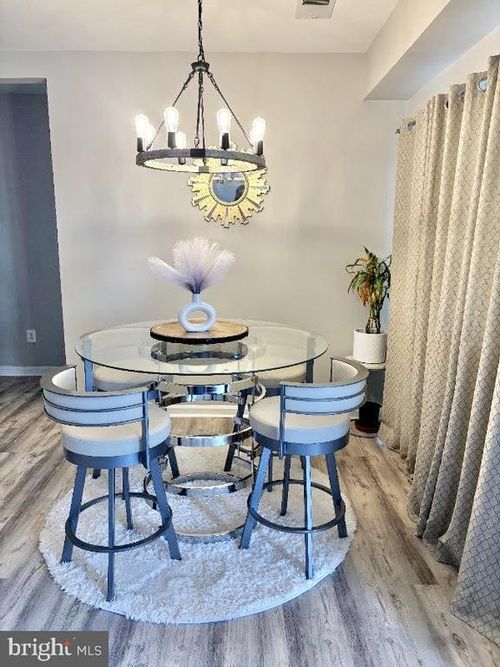 unit-103-25340 Lake Mist Sq, CHANTILLY, VA, 20152-5352 | Card Image