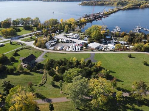 6 Landing Ln, Grand Isle, VT, 05458-4406 | Card Image