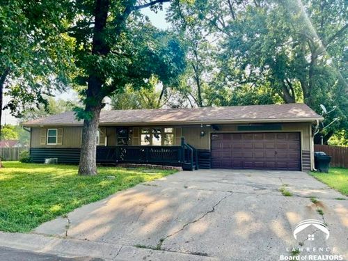 1016 Birch St, Eudora, KS, 66025-9429 | Card Image