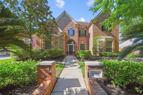 6323 Hidden Lakes Dr, Kingwood, TX, 77345-2203 | Card Image