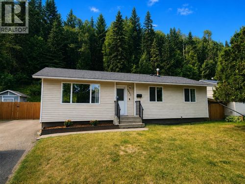 5801 Brock Dr, Prince George, BC, V2N2E3 | Card Image