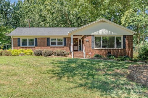 4712 Lamont Dr, Charlotte, NC, 28210-2405 | Card Image