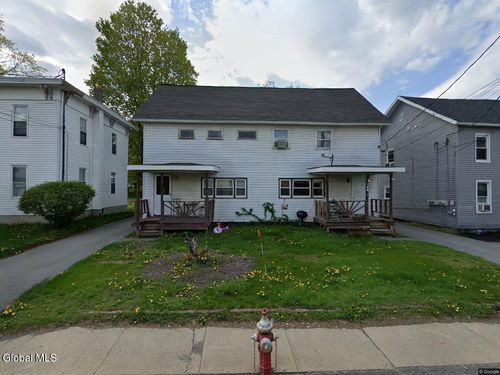 609 Hudson Ave, Stillwater, NY, 12170-7710 | Card Image