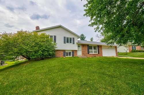 2868 Icerose Ln, Stillwater, MN, 55082-5212 | Card Image