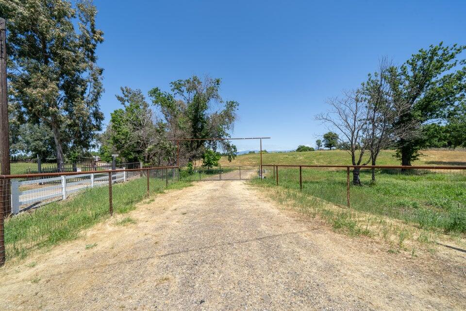 Land in Anderson 3