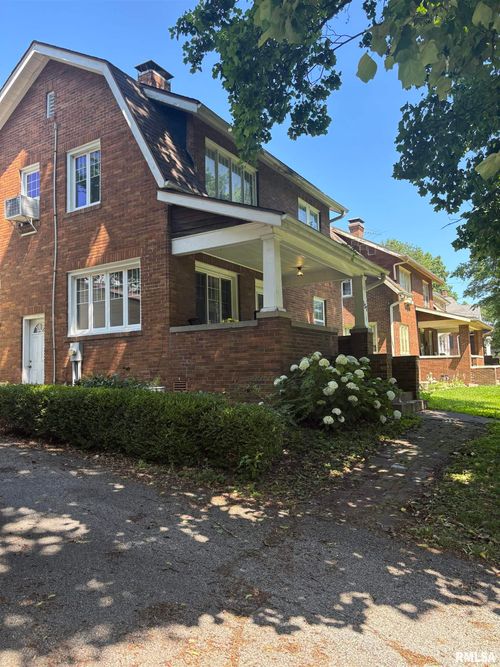 137 City Place Street, Jacksonville, IL, 62650 | Card Image