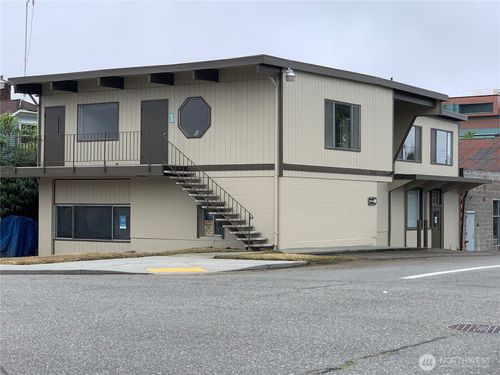 2418 California Street, Everett, WA, 98201 | Card Image