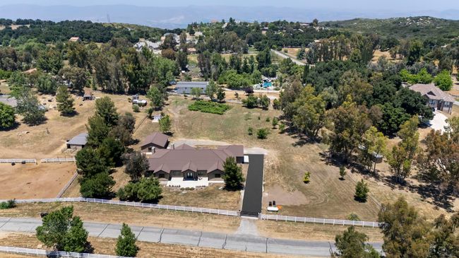 17370 Rodeo Rd, House other with 4 bedrooms, 4 bathrooms and null parking in Lake Elsinore CA | Image 52