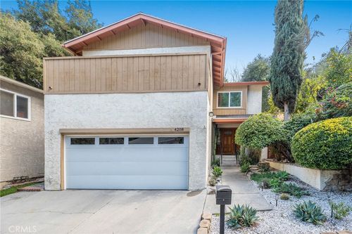 4208 Morro Dr, Woodland Hills, CA, 91364-5519 | Card Image