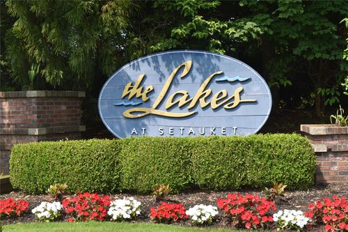60-60 Erin Ln, Setauket, NY, 11733-3475 | Card Image