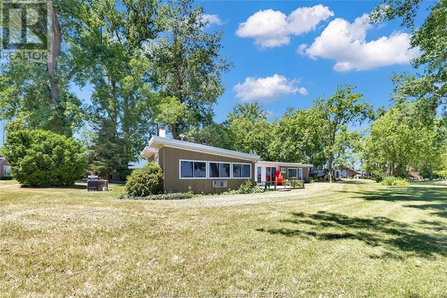 67 E Shore Rd, House other with 4 bedrooms, 2 bathrooms and null parking in Pelee Island ON | Image 15