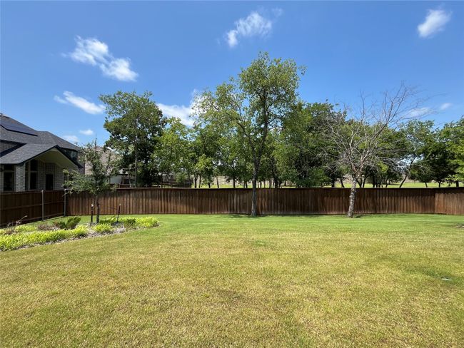 Backs to greenbelt area | Image 38