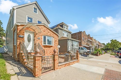 11125 145th Street, New York, NY, 11435 | Card Image